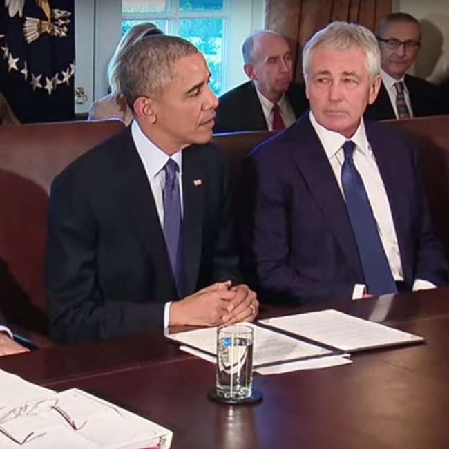 أوباما الرئيس يعقد اجتماع لمجلس الوزراء
